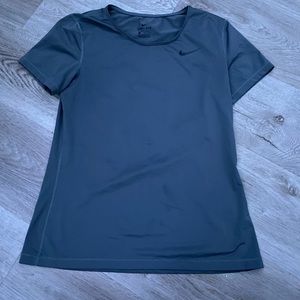 Nike dri fit Shirt